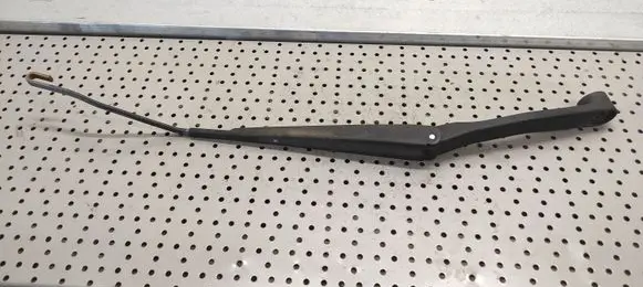 Subaru Legacy Rear wiper blade arm