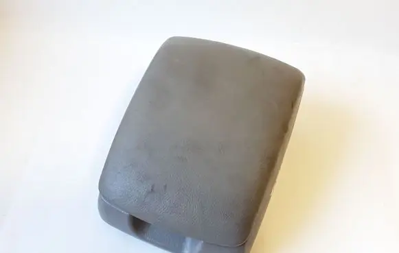 KIA Sorento Armrest NOCODE