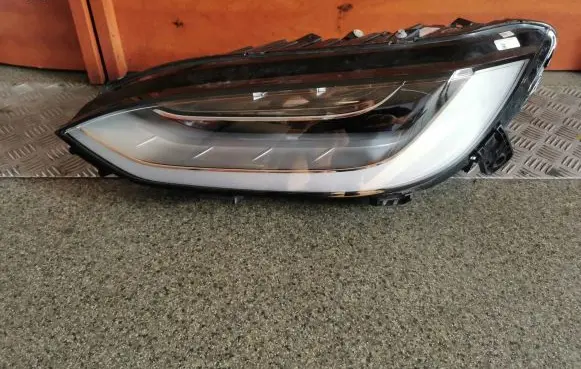 Tesla Model X Headlight/headlamp 103431800D