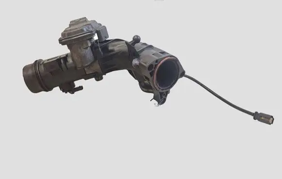 BMW 4 F32 F33 Throttle valve 13547810752 7810752