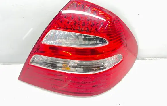 Mercedes-Benz E W211 Rear/tail lights A2118200664