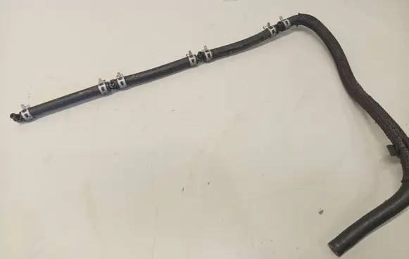 Isuzu D-Max Fuel return line/hose 