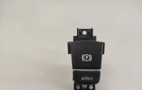 BMW 5 G30 G31 G38 Hand parking brake switch 6842027