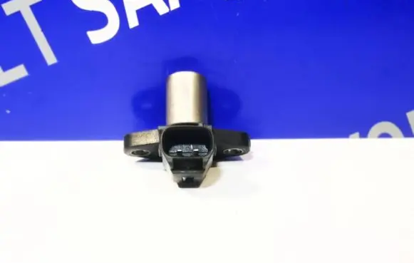 Saab 95 - 96 Crankshaft position sensor 0296001100 5954375