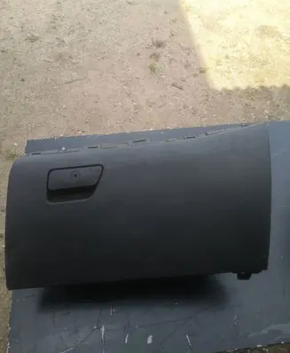 Ford Fusion II Glove box DS73F06010A 1313501