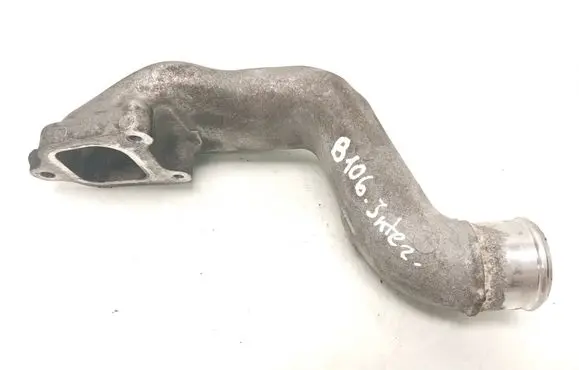 Intercooler hose/pipe