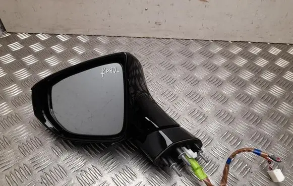 Lexus UX Front door electric wing mirror E13049704