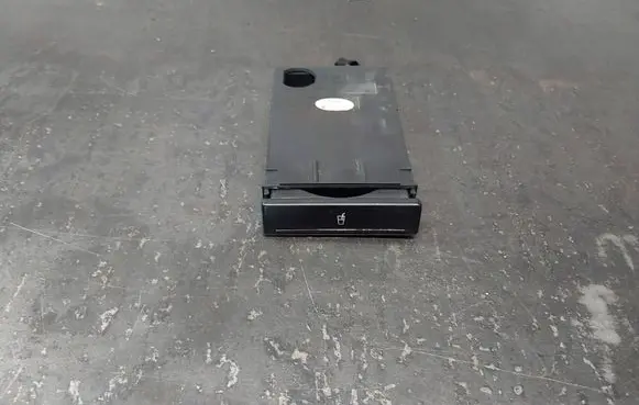 Audi A4 S4 B5 8D Cup holder 8D0862534A
