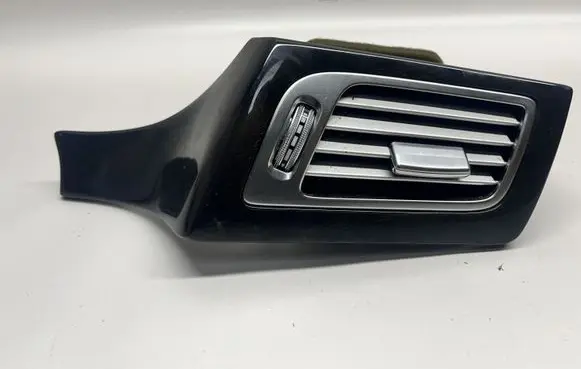 Mercedes-Benz CLS C218 X218 Dashboard air vent grill cover trim A2188301054 A2186807471