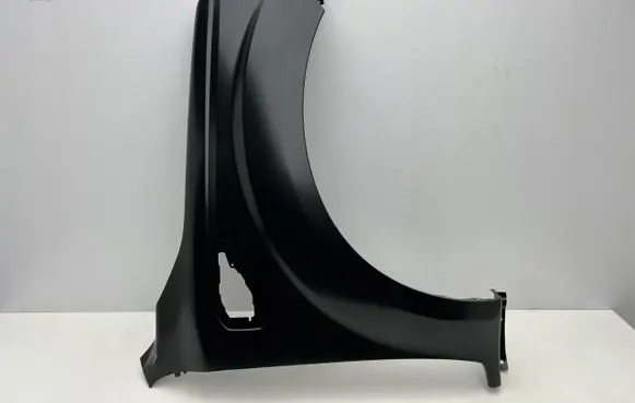 Renault Alaskan Fender