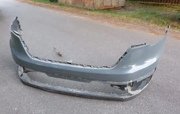 Renault Trafic III (X82) Front bumper 620226941P
