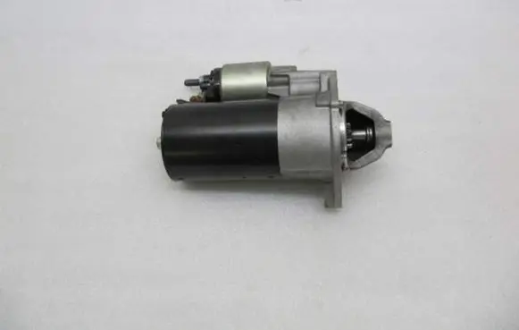 Alfa Romeo Mito Starter motor 51804744