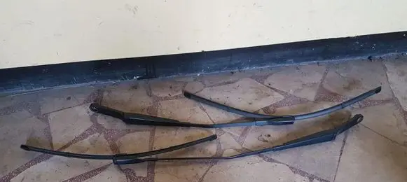 Audi A7 S7 4G Front wiper blade arm 4G1955408D