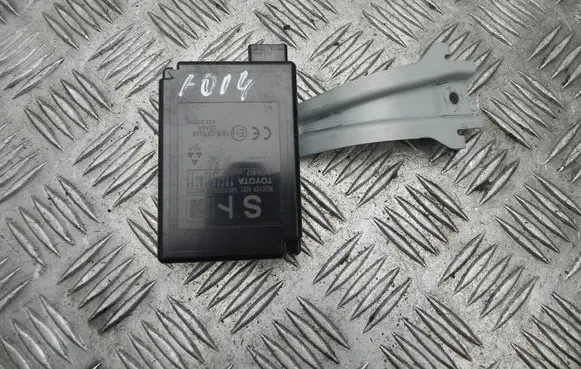Lexus RX 450H Tire pressure control unit 8976048150