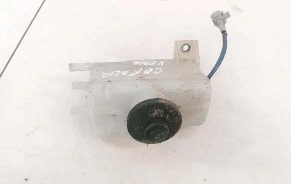 Brake fluid reservoir