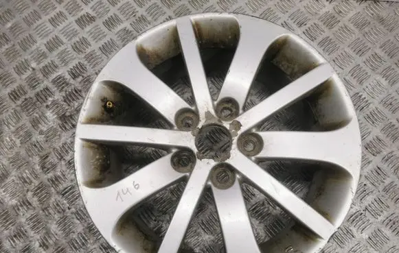 R16 alloy rim