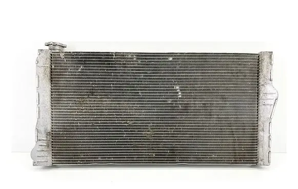 BMW 5 GT F07 Coolant radiator