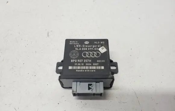 Audi A6 S6 C6 4F Light module LCM 8P0907357H 5LA00837903