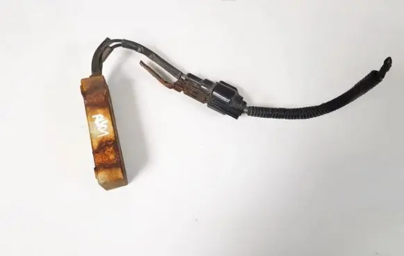 Sensor