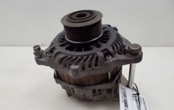 Nissan Pathfinder R51 Generator/alternator 23100EB31B