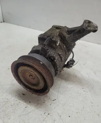 Toyota Avensis Verso Air conditioning (A/C) compressor (pump)
