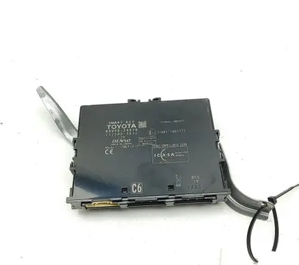 Lexus RC Keyless (KESSY) go control unit/module 8999024010 2325008832