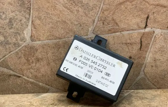 Mercedes-Benz SL R230 Immobilizer control unit/module A0265451732