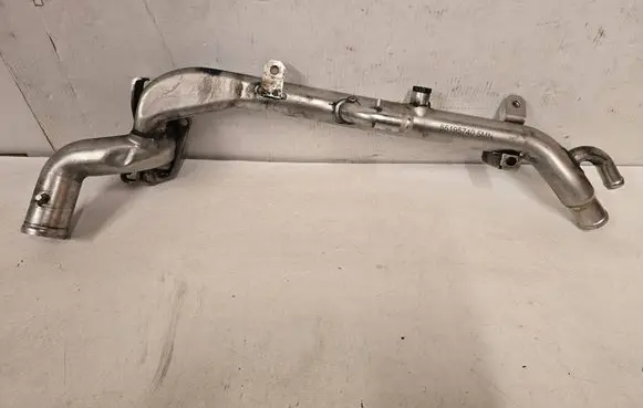 Opel Zafira B Engine coolant pipe/hose 55195740