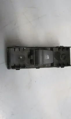 Hyundai i30 Electric window control switch 93581G3010