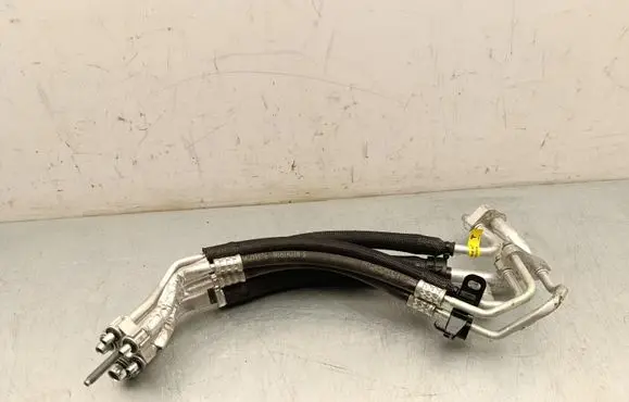 Tesla Model Y Air conditioning (A/C) pipe/hose 162670000E