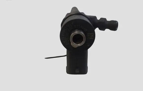 Opel Insignia A Fuel injector 0445110327