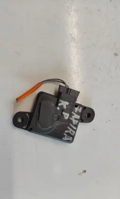 Opel Zafira A Airbag deployment crash/impact sensor 09133263 TGS0999778 5WK4
