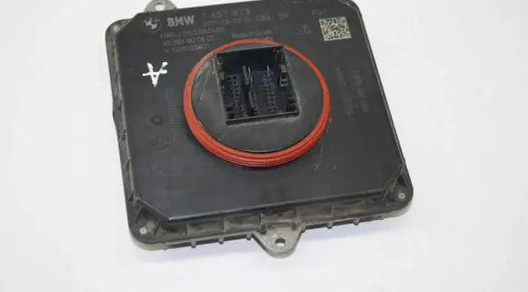 BMW X6 F16 LED ballast control module 7457873