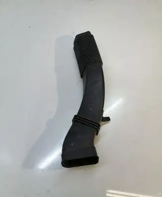 BMW 7 F01 F02 F03 F04 Air intake hose/pipe 7811597