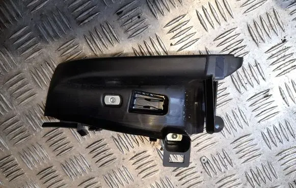 Audi A6 S6 C7 4G Seat belt trim 4G8857792A