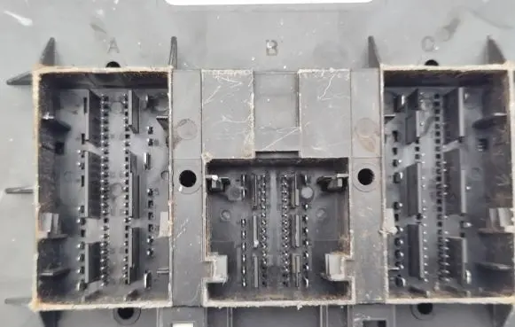 Volkswagen Golf VIII Central body control module 5WA937087N 035942303745 F005V04464