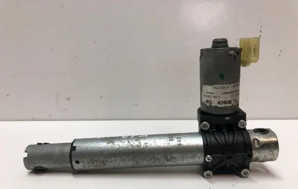 BMW 5 F10 F11 Seat adjustment motor 0390204012 270810F 9168756