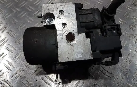 Mitsubishi Carisma ABS Pump 0273004225 mr249754