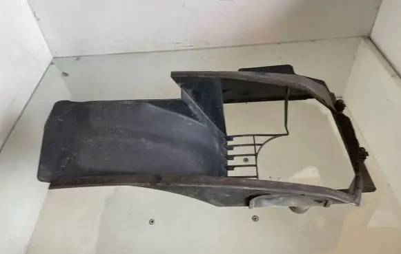 Toyota Avensis Verso Intercooler air channel guide 1790927020