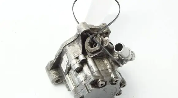 Audi A8 S8 D3 4E Power steering pump 4E0145156F