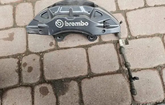 Opel Insignia B Front brake caliper 84123872