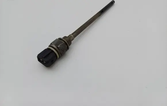 Renault Megane II Oil level sensor 422557