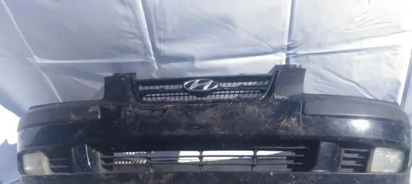 Hyundai Matrix Front bumper juoda
