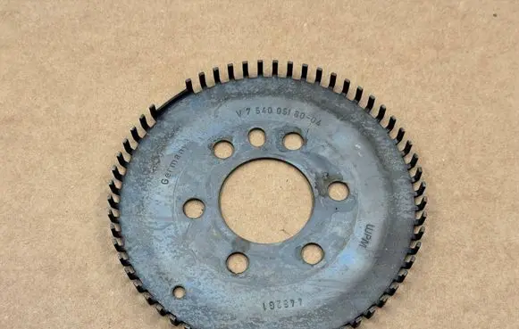 Mini One - Cooper Coupe R56 Crankshaft position gear V754005180