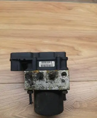 Renault Trafic II (X83) ABS Pump 0265232356 5443L3060411