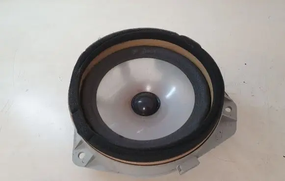 Subaru B9 Tribeca Front door speaker 86301XA05A
