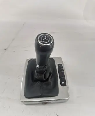 Mercedes-Benz E A207 Gear lever shifter trim leather/knob A2072670188 A2072670510