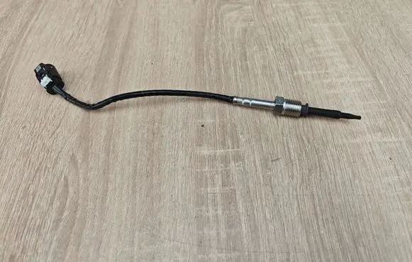 BMW X6 G06 Exhaust gas temperature sensor 8490564