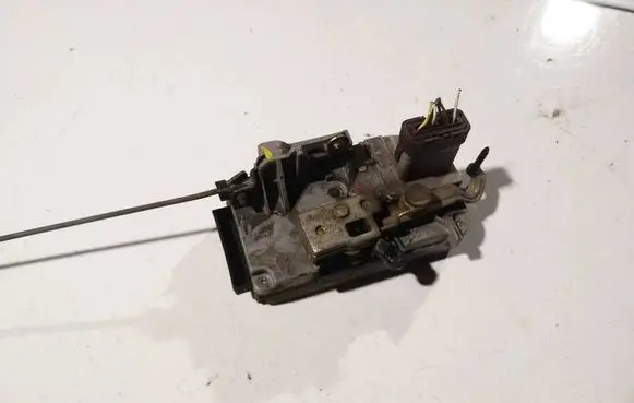 Peugeot 807 Front door lock