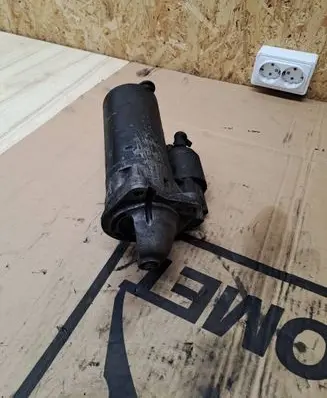 Ford Focus Starter motor 1005821124 1027725